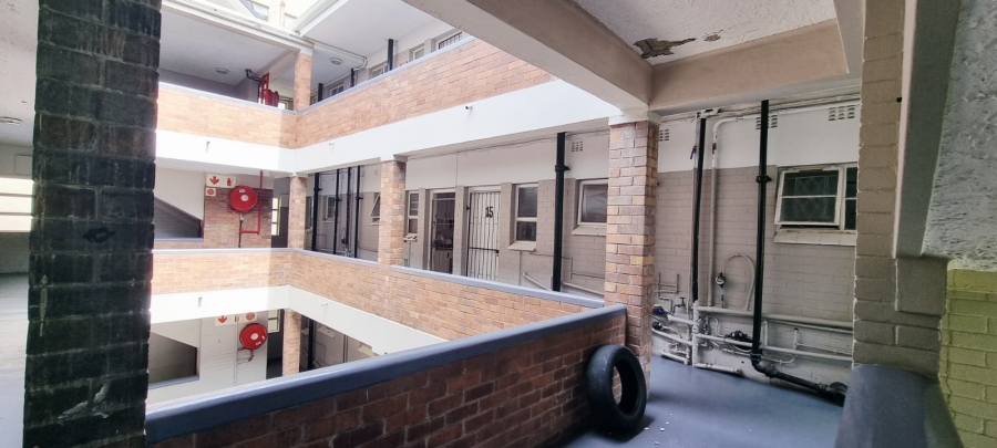 1 Bedroom Property for Sale in Quigney Eastern Cape